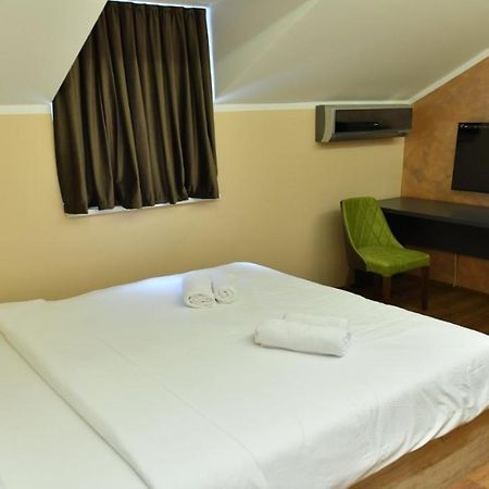 Apartmani Mali Vikend Belgrade Luaran gambar