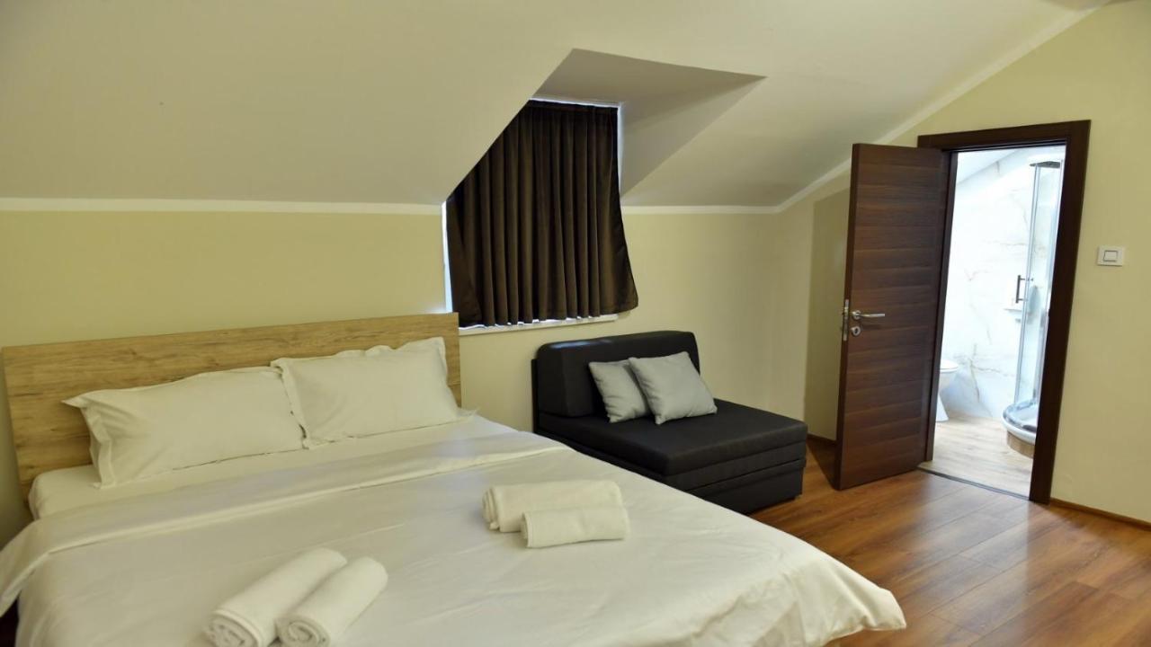 Apartmani Mali Vikend Belgrade Luaran gambar